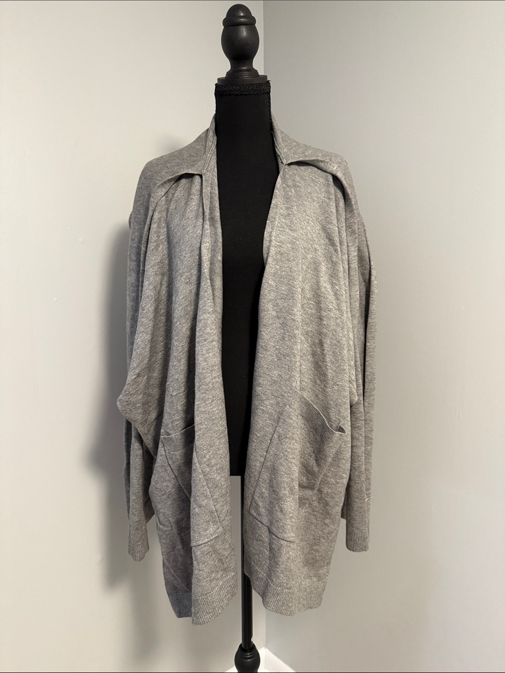 Chico's Light Gray Open-Front Draped Cardigan